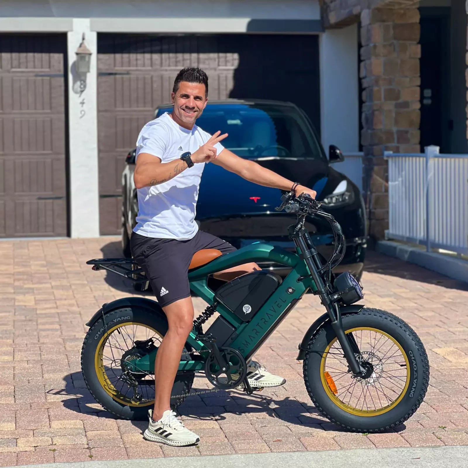 Smartravel Raptor ST202