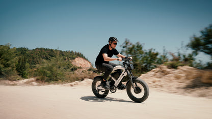 Smartravel Raptor ST202 Pro Dual Motor and Battery eBike